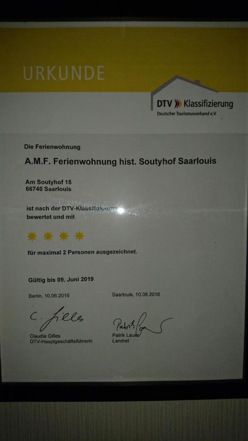 Amf Ferienwohnungen Historischer Soutyhof Saarlouis Bagian luar foto